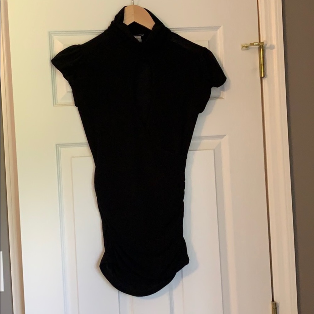 Body Central Cutout Top